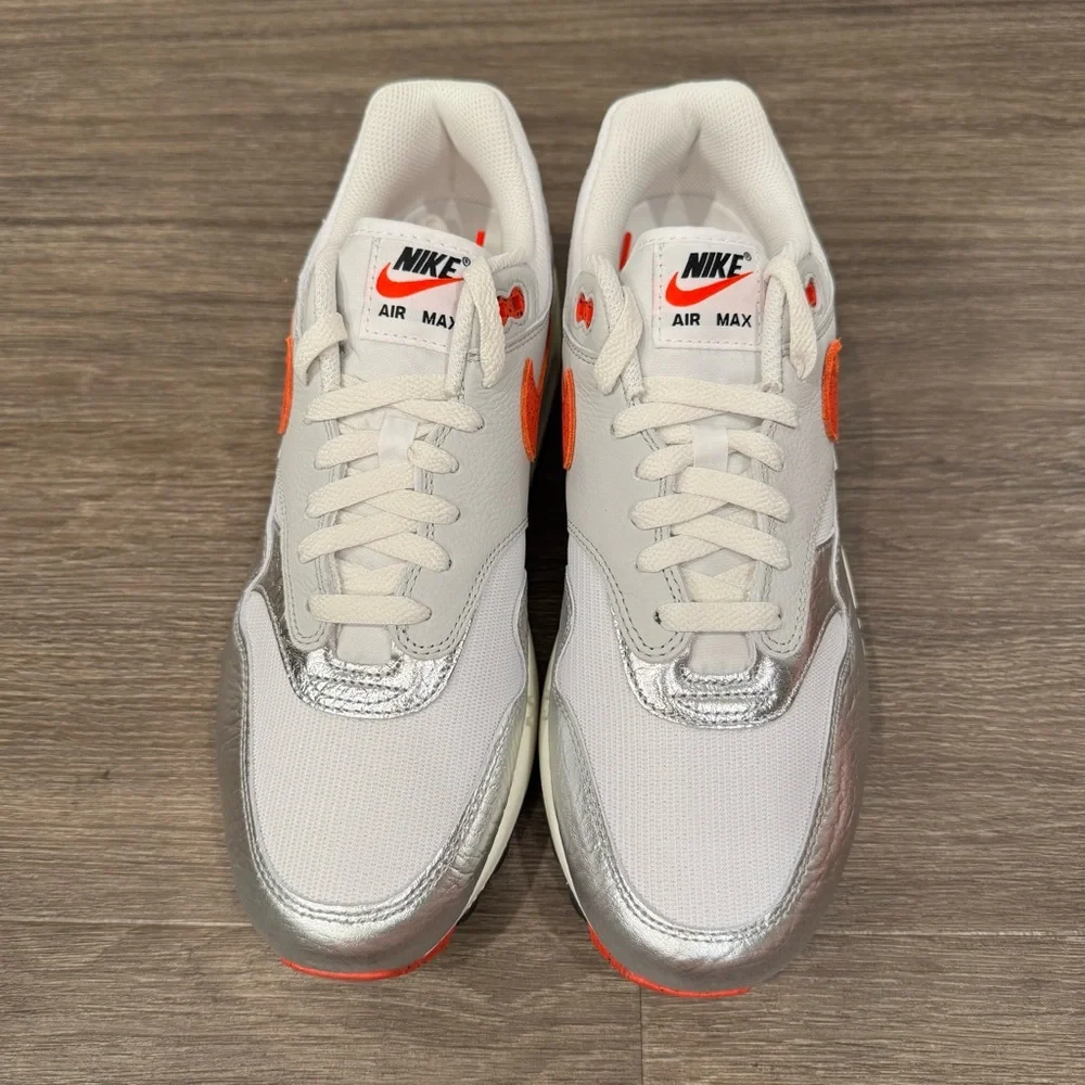 Nike Air Max 1 Premium sz 10